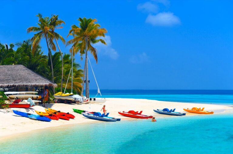 Best Travel Deals: Use Gift Cards to Plan Your Monsoon Vacation 